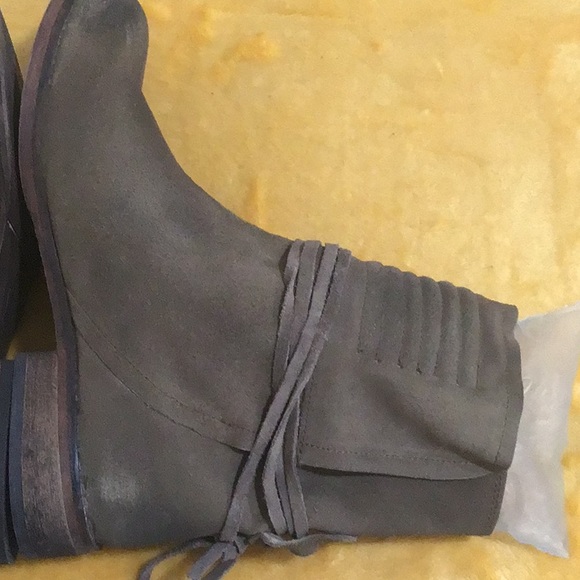 EUC FREE PEOPLE Wrap Around Tie Style Suede Boots 7.5” Shaft Height - Picture 10 of 11